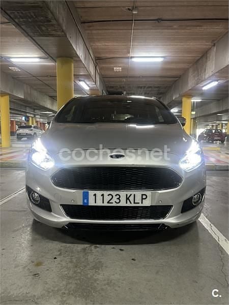Gris / plata Usado 2018 Ford S-MAX ST-Line Monovolumen | 21.000 € (Precio justo) - Imagen 1/4
