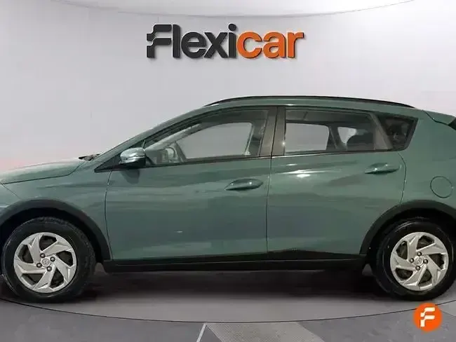 Usado Hyundai Bayon 84 CV (61 kW) 2021 Verde SUV