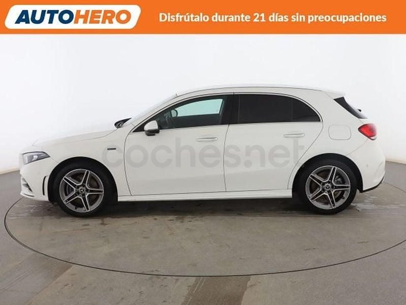 Usado Mercedes A250 AMG line 218 CV (160 kW) 2021 Blanco Berlina