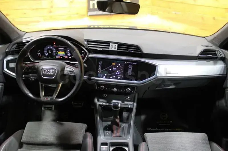 Usado Audi Q3 Sportback S-Line 245 CV (180 kW) 2022 Gris / plata SUV