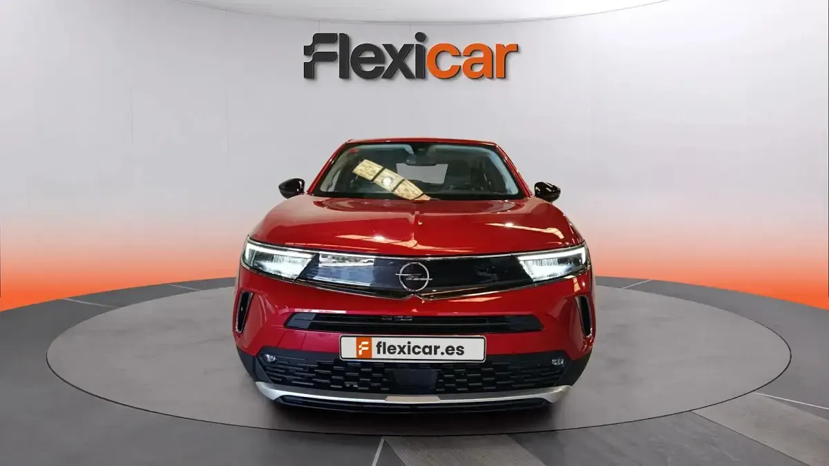 Usado Opel Mokka Business Elegance 131 CV (96 kW) 2021 Granate SUV