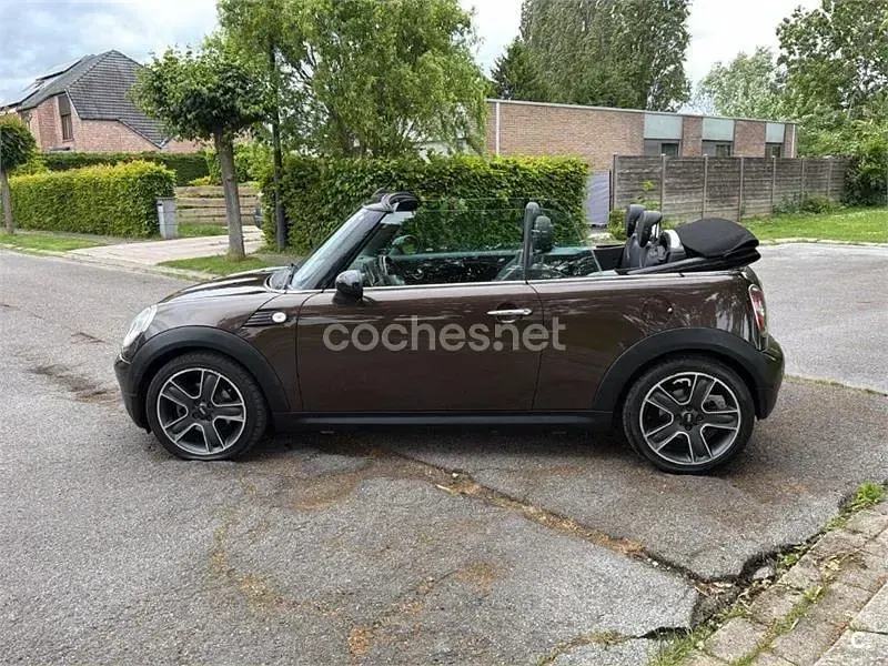 Usado Mini Cooper Cabriolet 116 CV (85 kW) 2009 Marrón Descapotable
