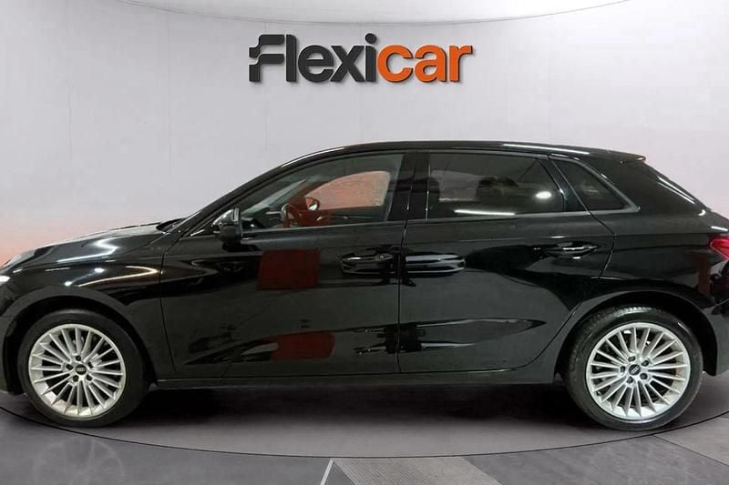 Usado Audi A3 Premium 116 CV (85 kW) 2022 Negro Berlina