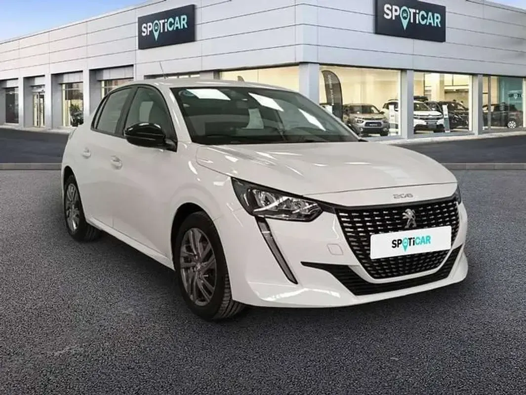 Usado Peugeot 208 Active 101 CV (74 kW) 2022 Blanco Utilitario