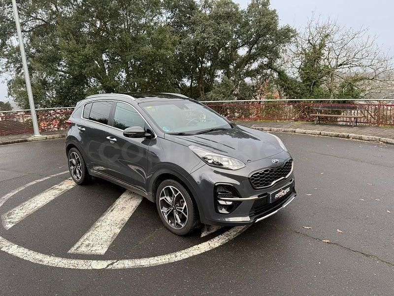 Usado Kia Sportage GT-Line 136 CV (100 kW) 2020 Gris / plata SUV