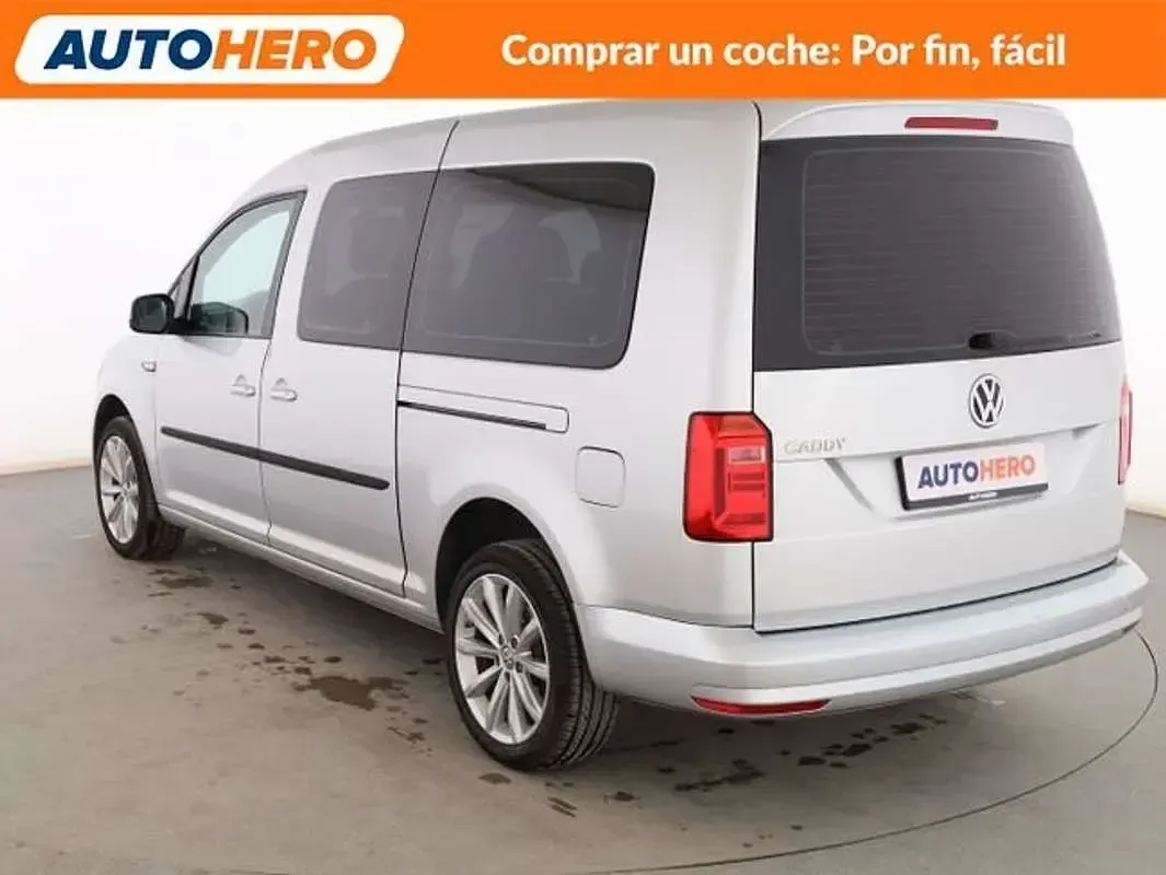 Usado VW Caddy Maxi Trendline 102 CV (75 kW) 2019 Gris Monovolumen