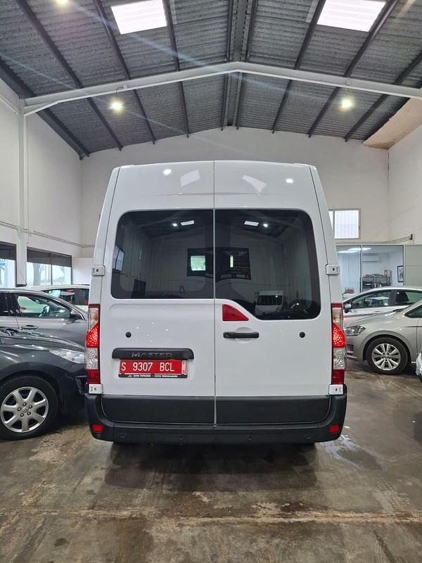 Usado Renault Master 145 CV (106 kW) 2022 Blanco Familiar