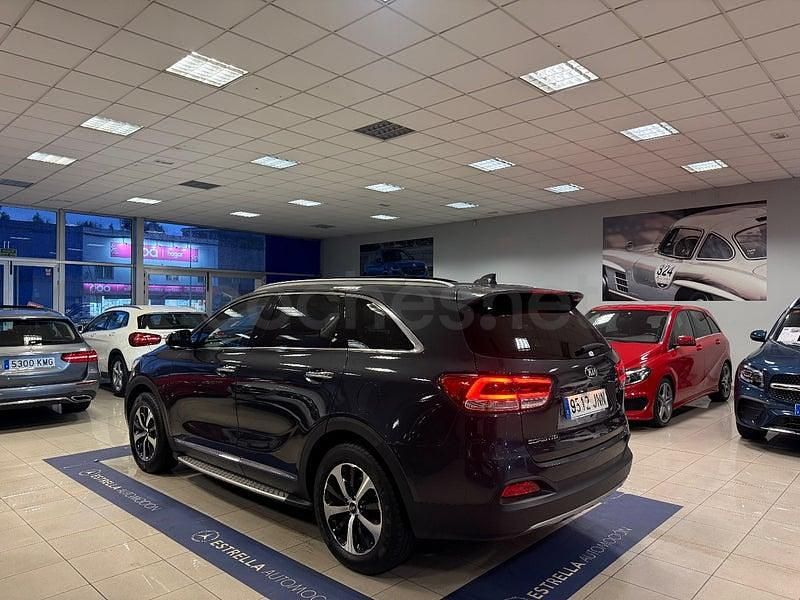 Usado Kia Sorento 200 CV (147 kW) 2016 Gris / plata SUV