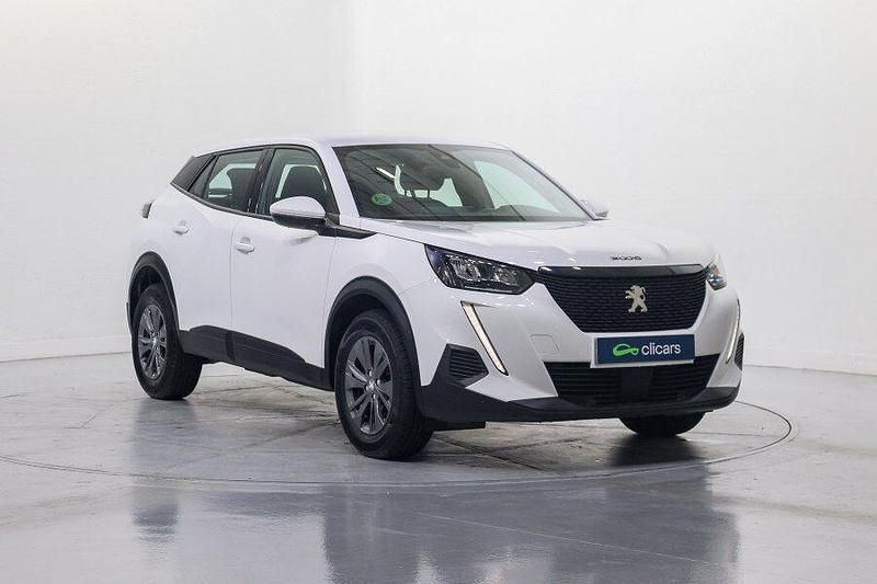 Usado Peugeot 2008 Active 100 CV (73 kW) 2021 Blanco SUV