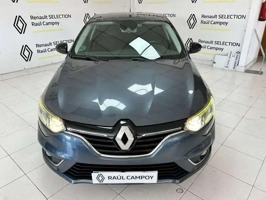 Usado Renault Mégane Zen 110 CV (80 kW) 2017 Azul Utilitario