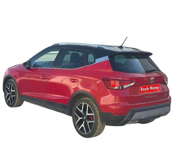 Usado Seat Arona FR 110 CV (80 kW) 2021 Rojo SUV