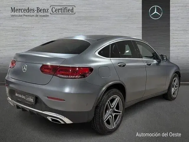 Usado Mercedes GLC220 194 CV (142 kW) 2022 Gris selenita SUV