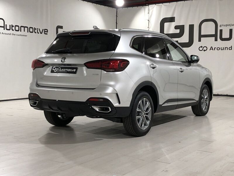 Usado MG HS Comfort 162 CV (119 kW) 2023 Gris SUV