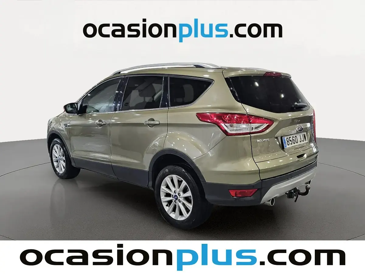 Usado Ford Kuga Titanium 150 CV (110 kW) 2015 Verde SUV