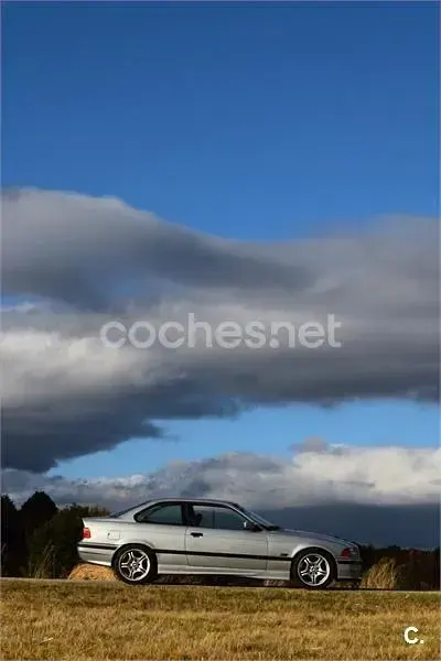 Usado BMW 325 190 CV (139 kW) 1993 Gris / plata Coupe