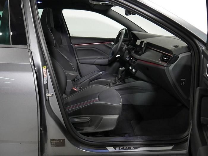 Nuevo Skoda Scala Monte Carlo 150 CV (110 kW) 2025 Gris Utilitario