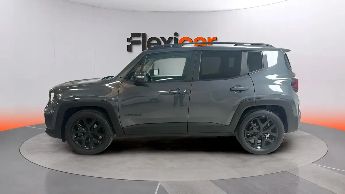 Käytetty Jeep Renegade Limited 150 HP (110 kW) 2021 Harmaa Katumaasturi