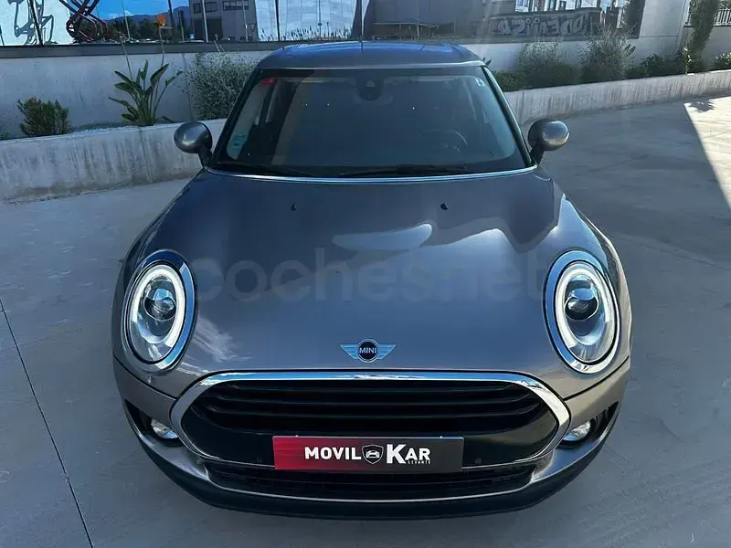Usado Mini Cooper D Clubman 150 CV (110 kW) 2016 Gris / plata Familiar