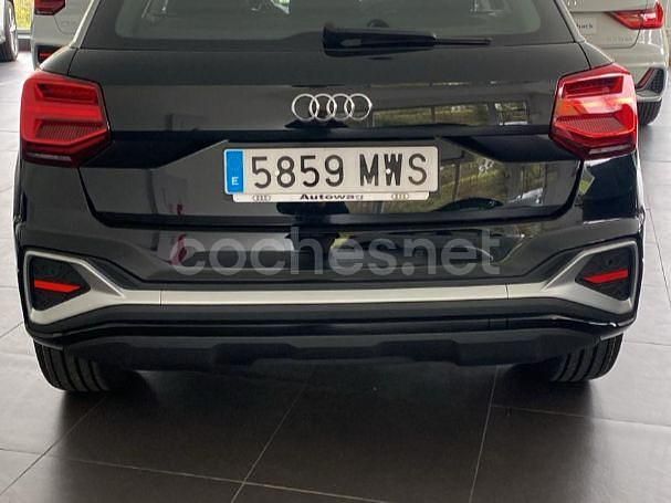 Usado Audi Q2 S-Line 116 CV (85 kW) 2024 Negro SUV