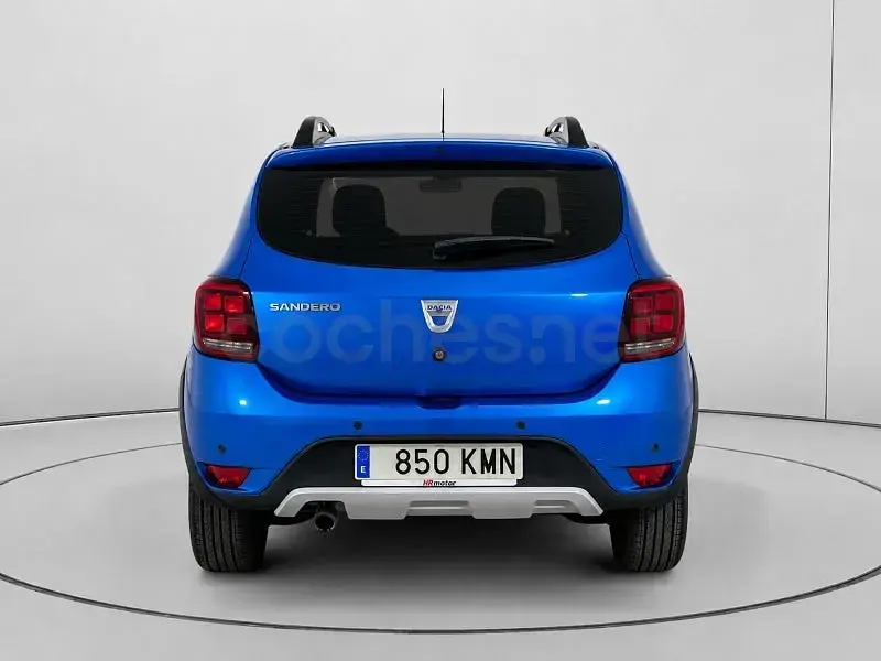 Usado Dacia Sandero 90 CV (66 kW) 2018 Azul Berlina