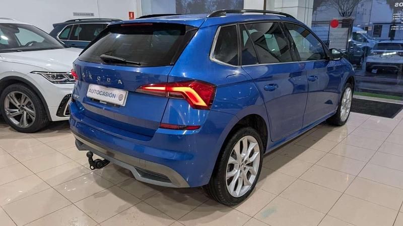 Usado Skoda Kamiq Style 150 CV (110 kW) 2021 Azul SUV