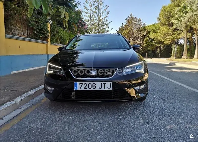 Usado Seat Leon ST FR 150 CV (110 kW) 2016 Negro Familiar