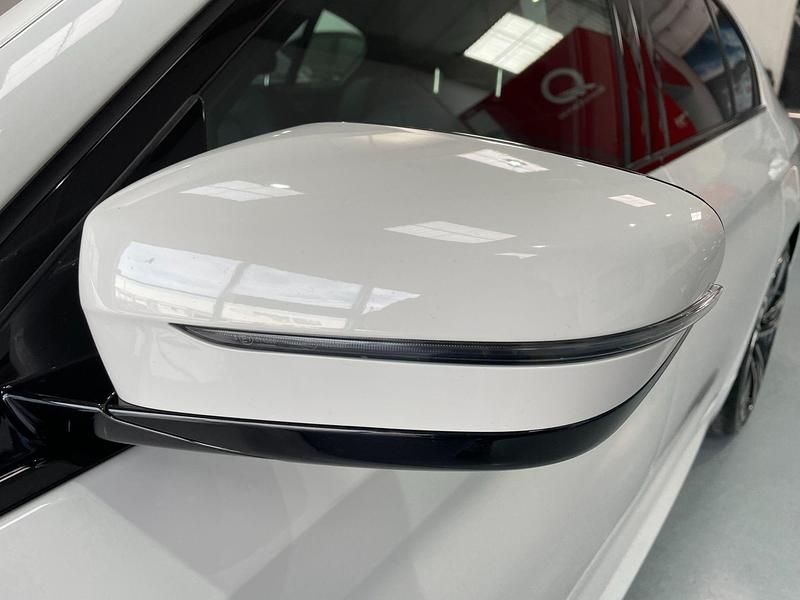 Usado BMW 520 190 CV (139 kW) 2019 Blanco Berlina