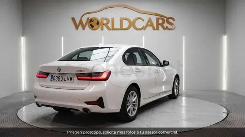 Usado BMW 318 150 CV (110 kW) 2022 Blanco Berlina