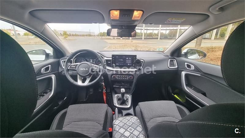 Usado Kia XCeed 120 CV (88 kW) 2022 Blanco SUV