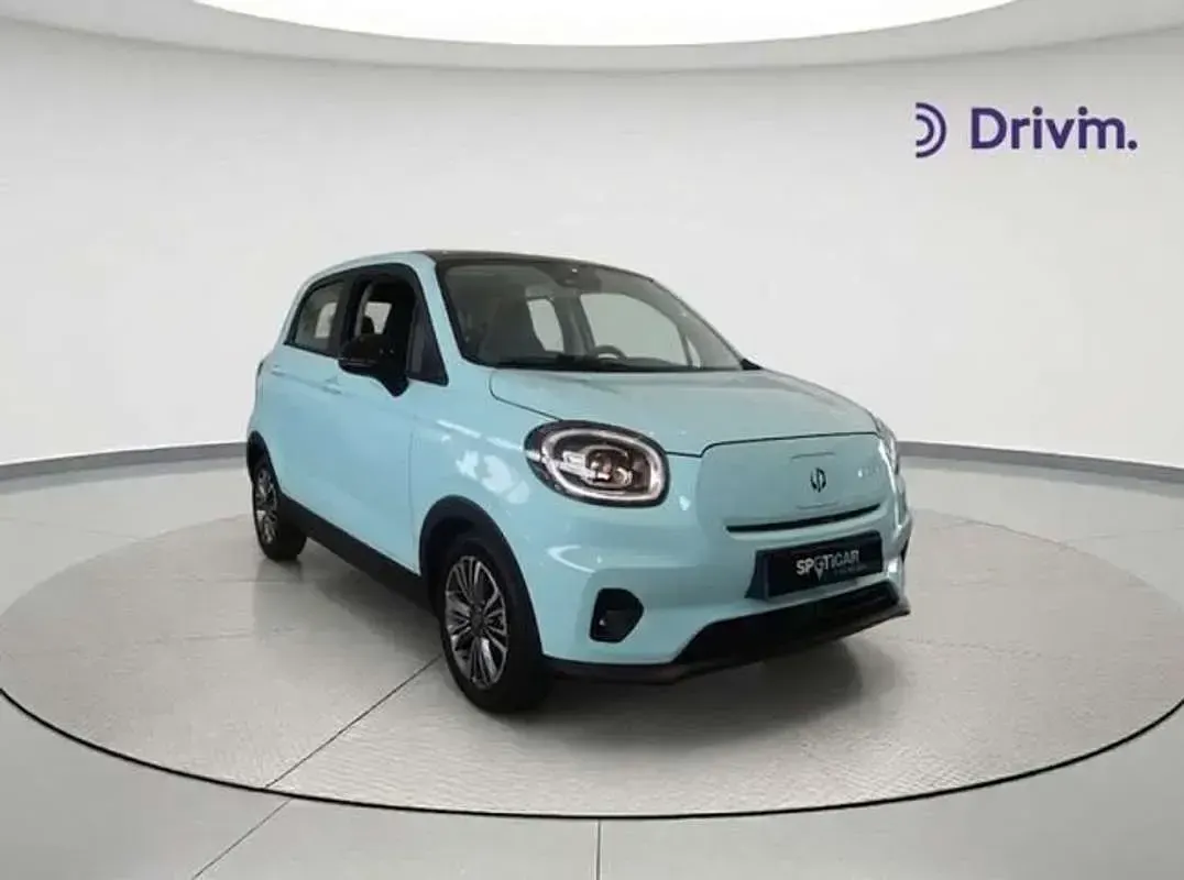 Nuevo Leapmotor T03 69 kW (95 CV) 2026 Azul Utilitario