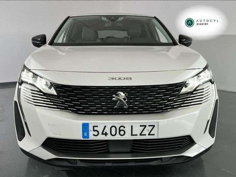 Usado Peugeot 3008 Allure 131 CV (96 kW) 2022 Blanco SUV