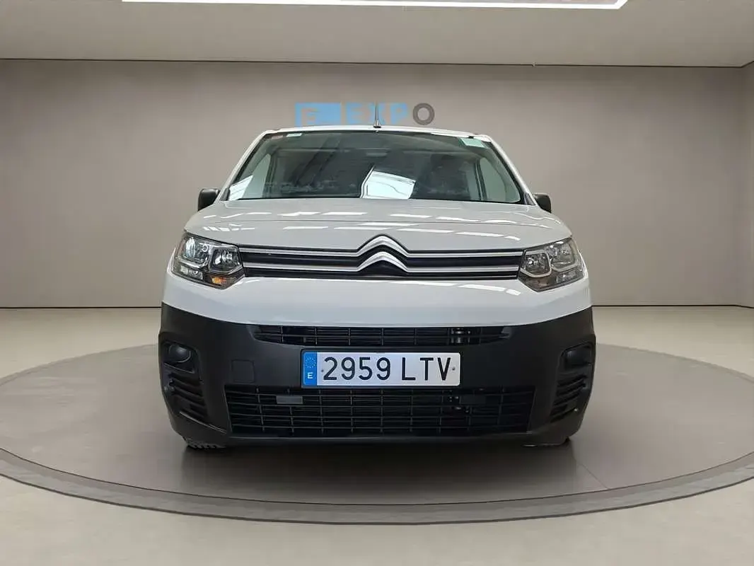 Usado Citroën Berlingo 102 CV (75 kW) 2021 Blanco Monovolumen