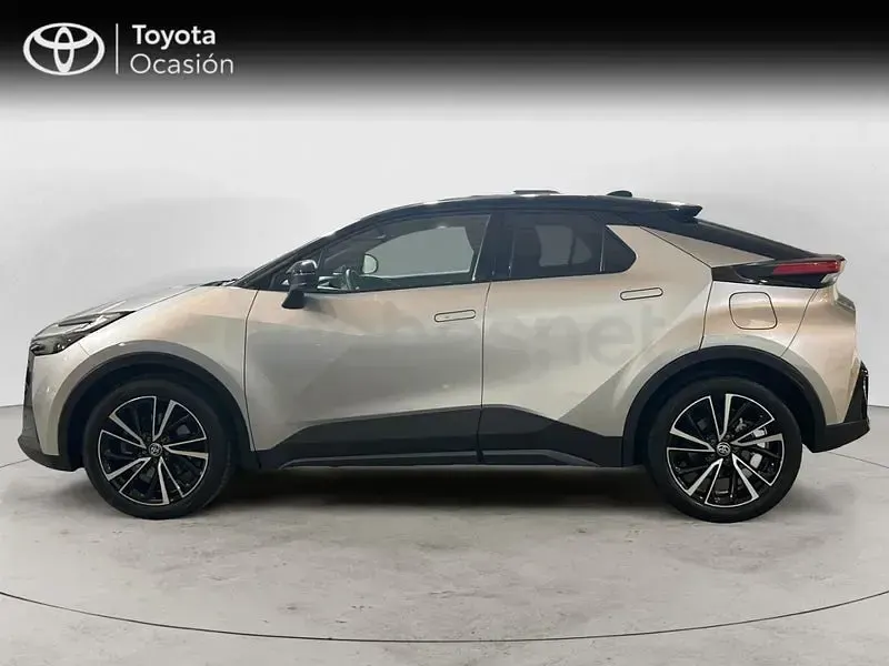 Usado Toyota C-HR 223 CV (164 kW) 2026 Gris / plata SUV
