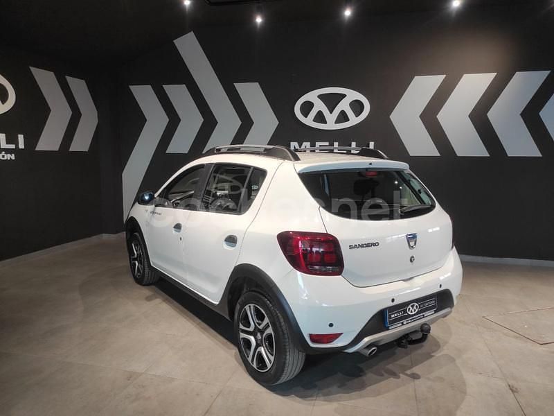 Usado Dacia Sandero Essentiel 95 CV (69 kW) 2020 Blanco Utilitario