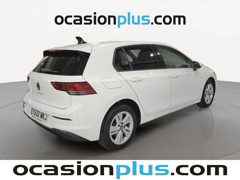 Usado VW Golf VIII Life 115 CV (84 kW) 2023 Blanco Berlina