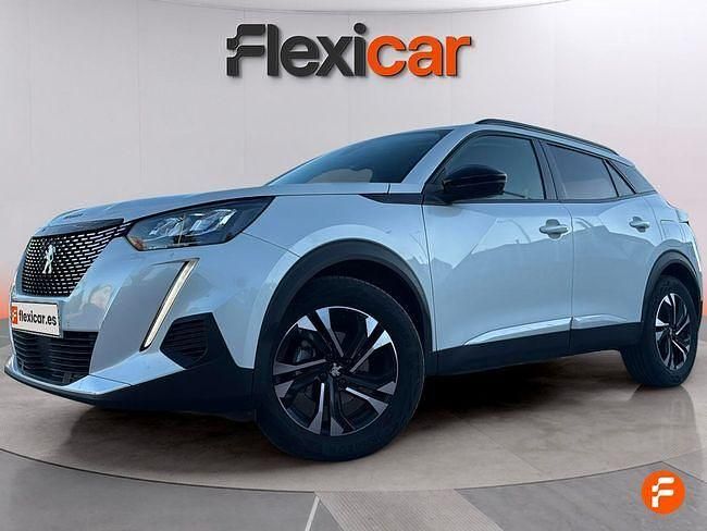 Usado Peugeot 2008 Allure 130 CV (95 kW) 2022 Blanco SUV