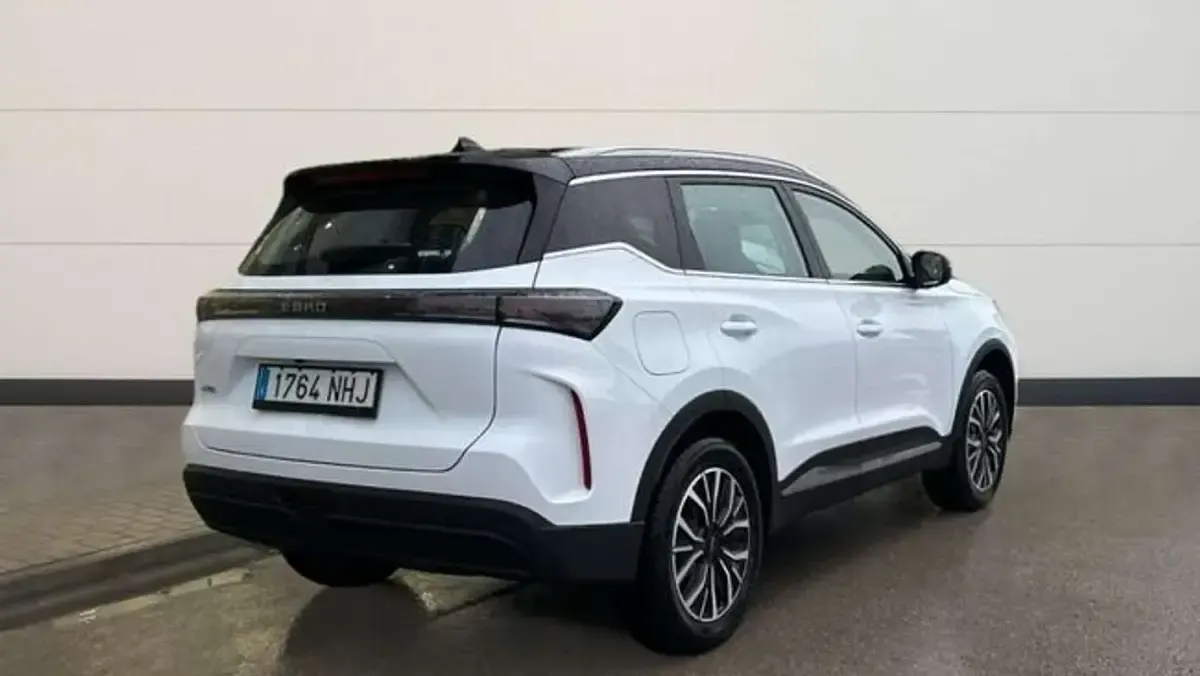 Usado Ebro s700 279 CV (205 kW) 2025 Blanco SUV
