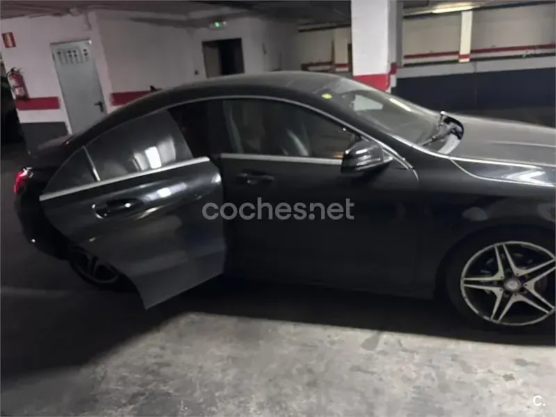 Usado Mercedes CLA200 AMG line 136 CV (100 kW) 2015 Negro Coupe