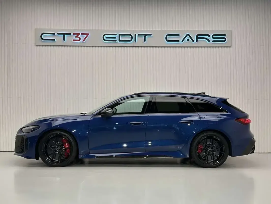 Nuevo Audi RS5 Ambiente 510 CV (375 kW) 2026 Azul Familiar
