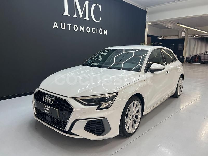 Usado Audi A3 S-Line 150 CV (110 kW) 2023 Blanco Berlina