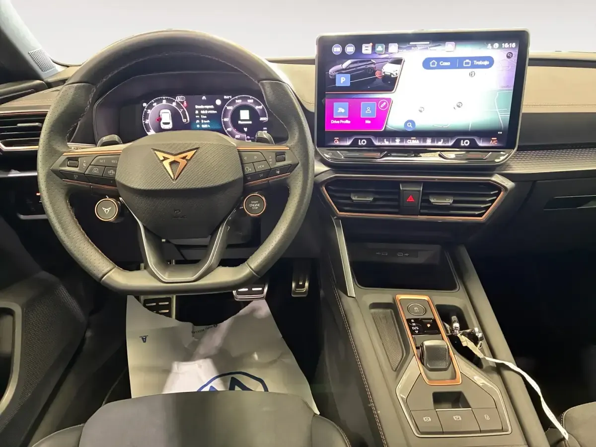 Usado Cupra Leon 150 CV (110 kW) 2024 Azul