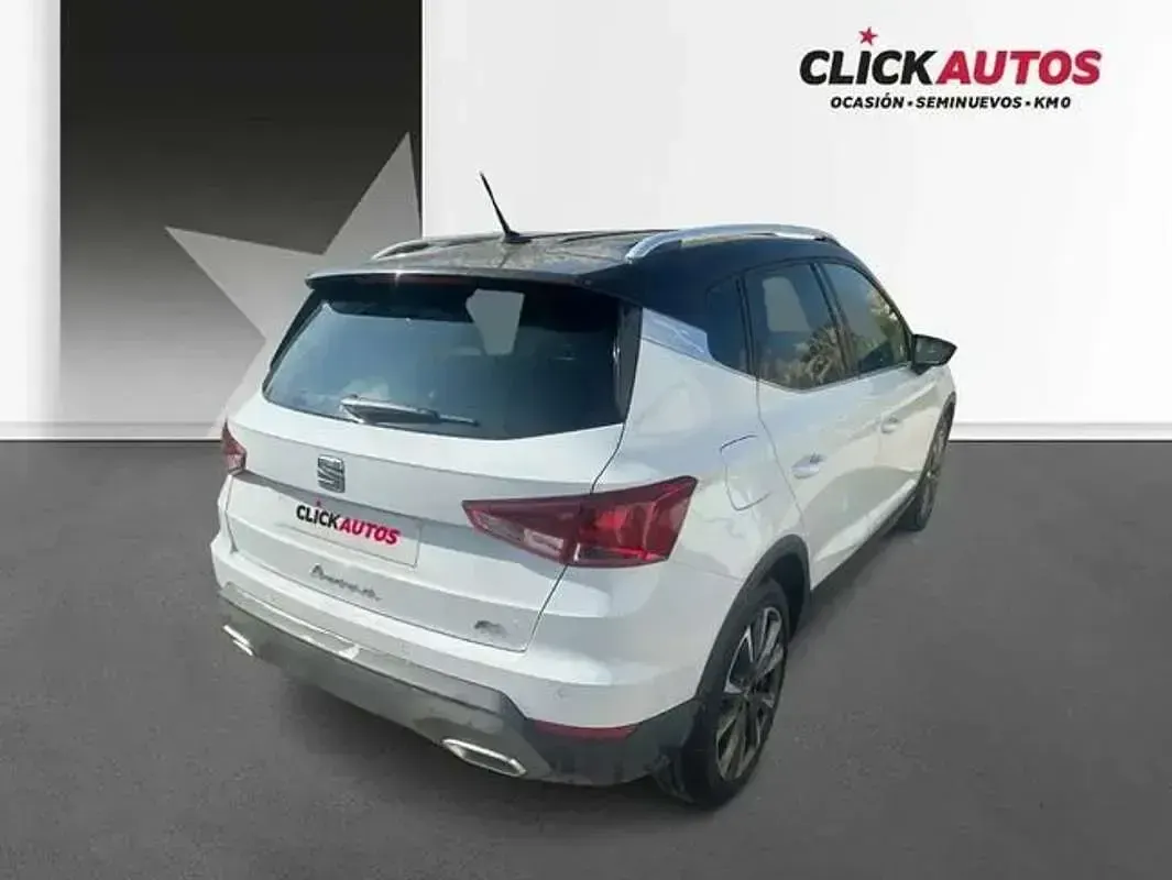 Usado Seat Arona FR 116 CV (85 kW) 2025 Blanco SUV