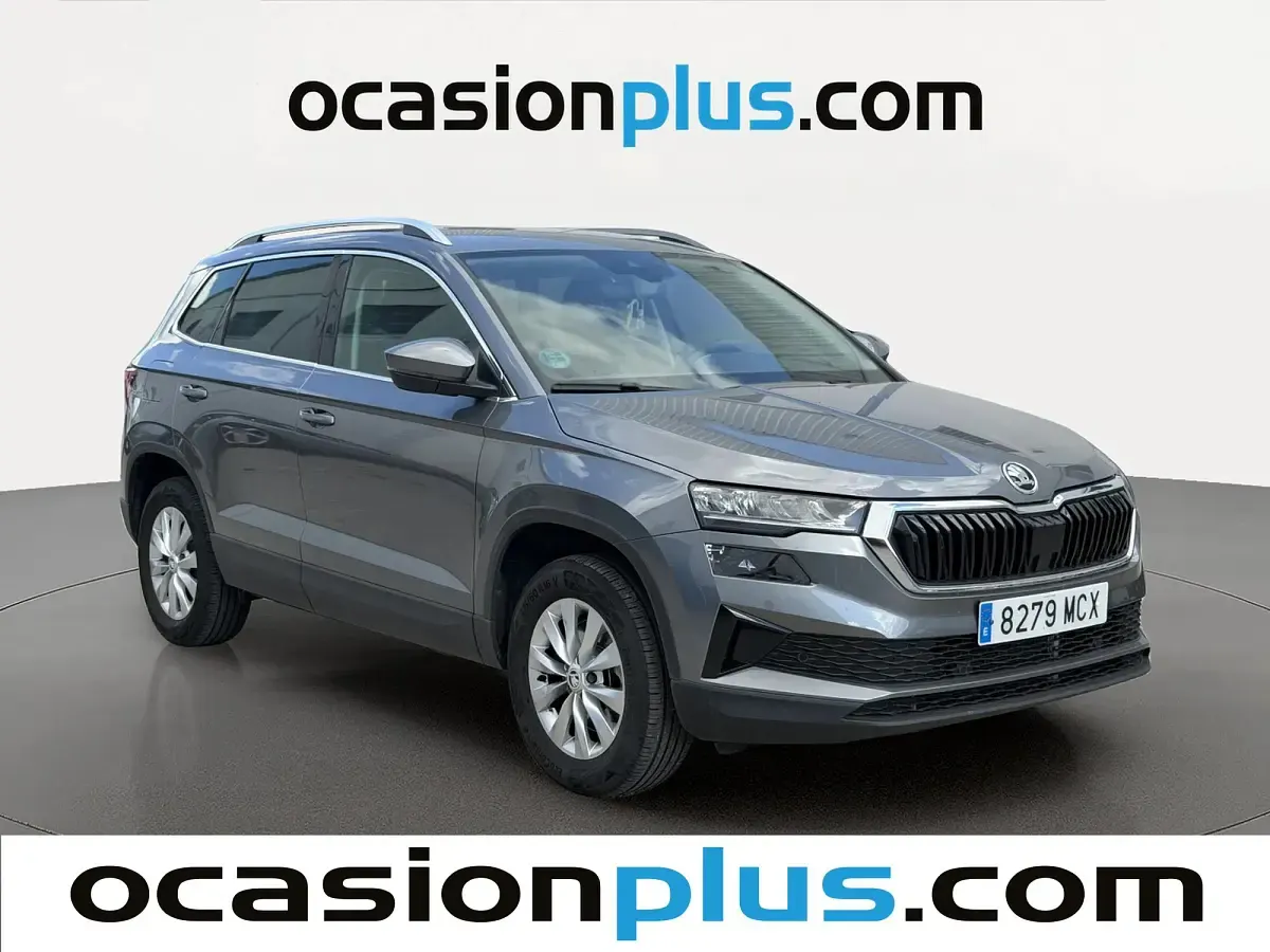 Usado Skoda Karoq Ambition 150 CV (110 kW) 2022 Gris SUV