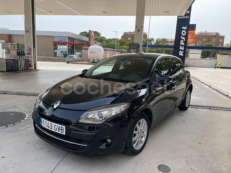 Azul Usado 2010 Renault Mégane III Dynamique Berlina | 4350 € (Precio justo) - Imagen 1/4
