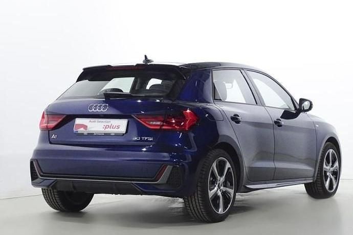 Usado Audi A1 Black Edition 116 CV (85 kW) 2025 SUV