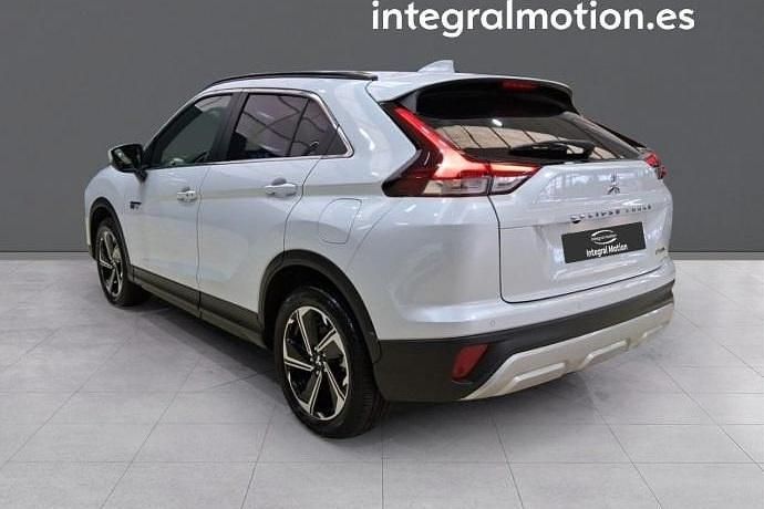 Usado Mitsubishi Eclipse Cross 187 CV (137 kW) 2025 SUV