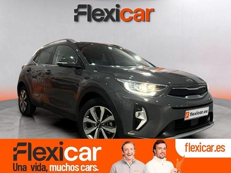 Gris Usado 2021 Kia Stonic SUV | 18.990 € (Un poco caro) - Imagen 1/4