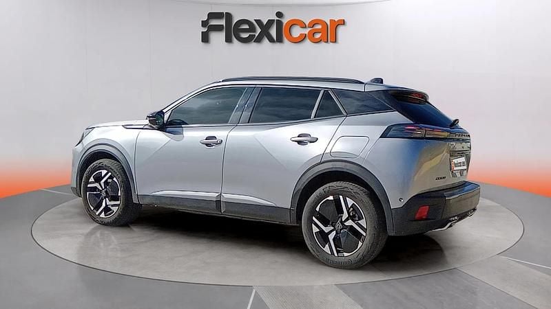 Usado Peugeot 2008 Allure 131 CV (96 kW) 2024 Gris SUV