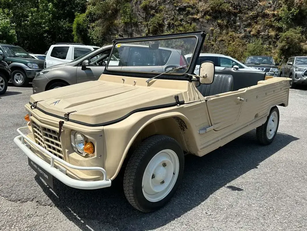 Usado Citroën Méhari 29 CV (21 kW) 1979 Beige Descapotable