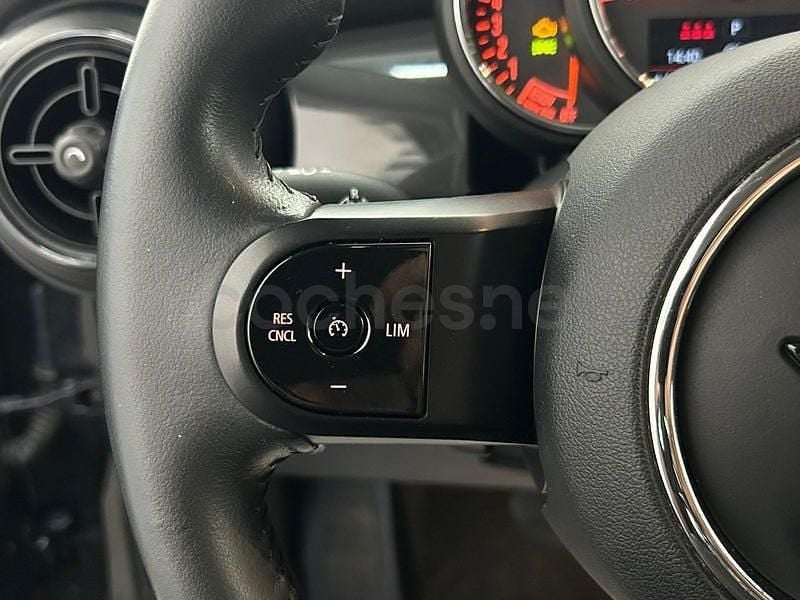 Usado Mini Cooper 136 CV (100 kW) 2022 Negro Utilitario